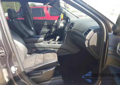 2021 Jeep Grand Cherokee Laredo X 4X2 from USA, damaged, VIN 1C4RJEAG8MC518097